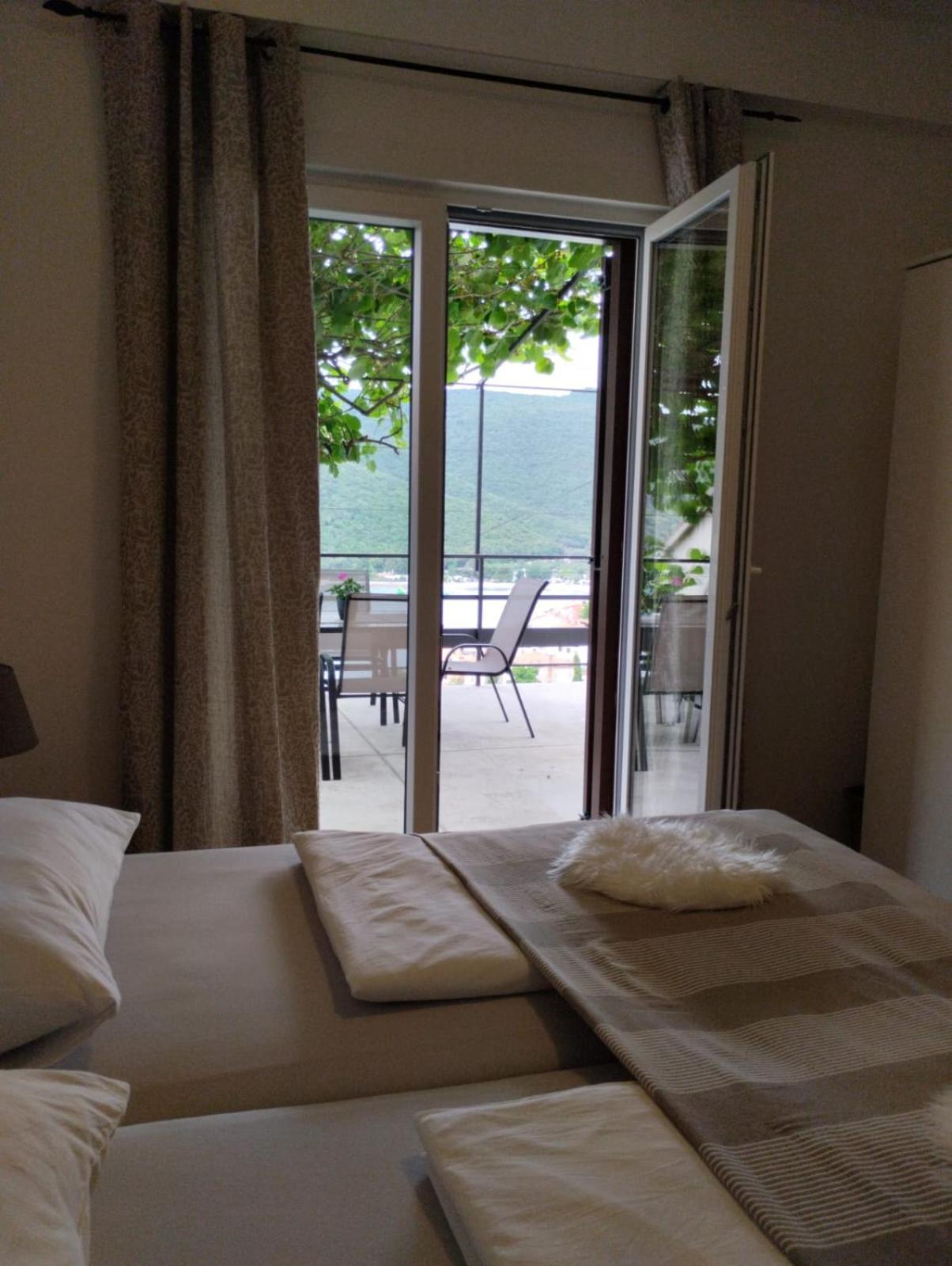 Nonna Laura Adriatic Dream Apartment With Sea View Rabac Bagian luar foto